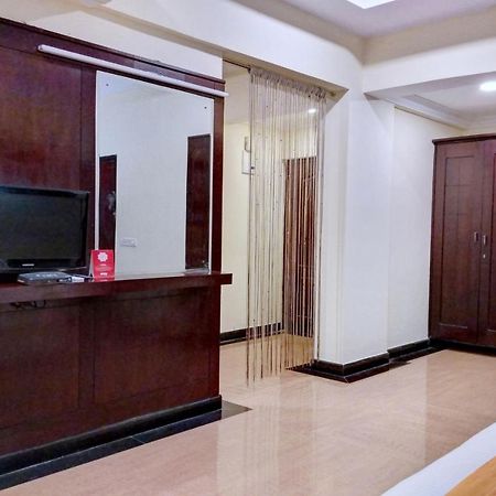Oyo 10437 Hotel Hibiscus Inn Bangalore Luaran gambar