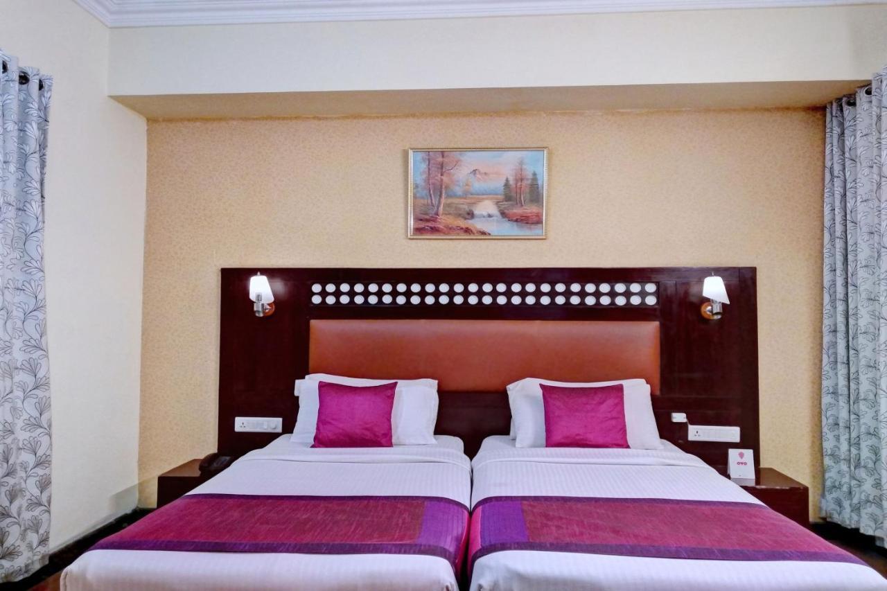 Oyo 10437 Hotel Hibiscus Inn Bangalore Luaran gambar
