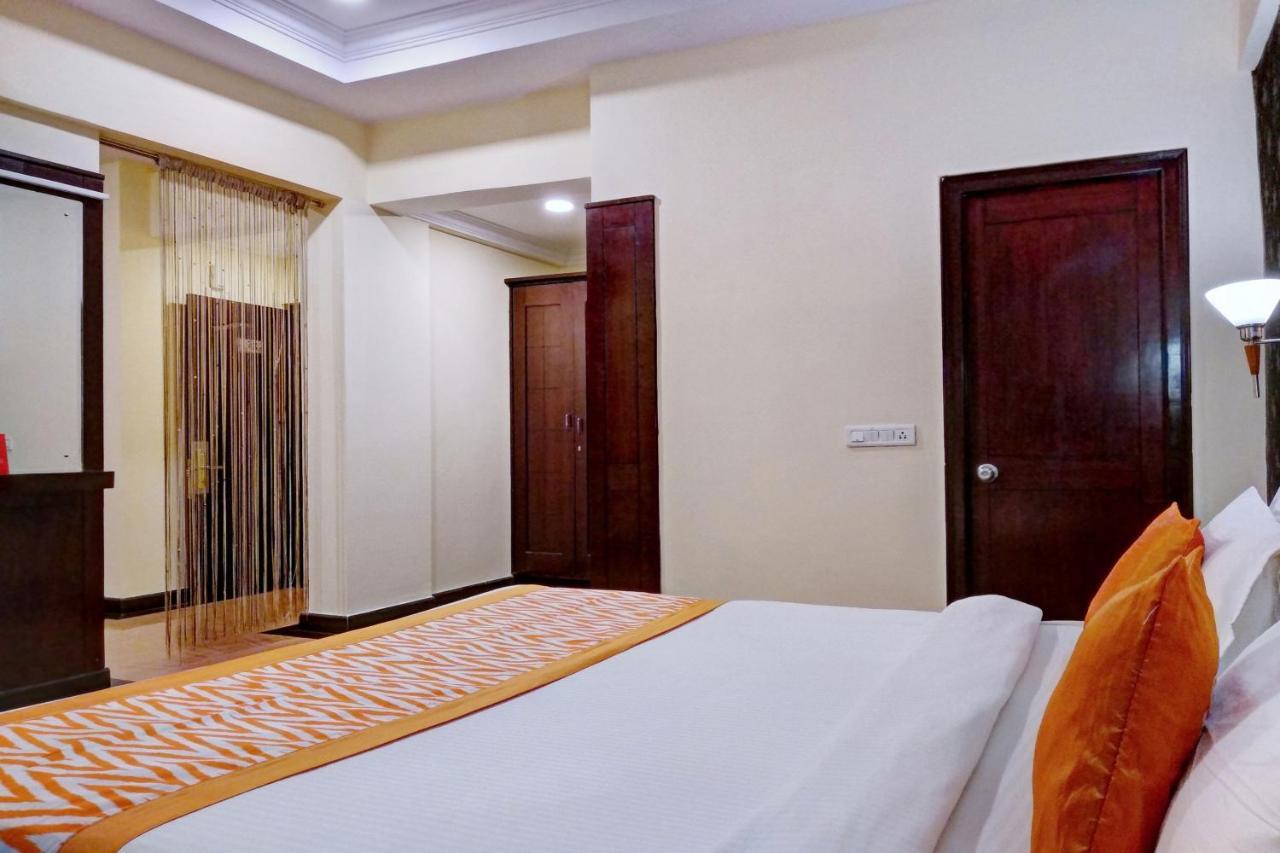 Oyo 10437 Hotel Hibiscus Inn Bangalore Luaran gambar