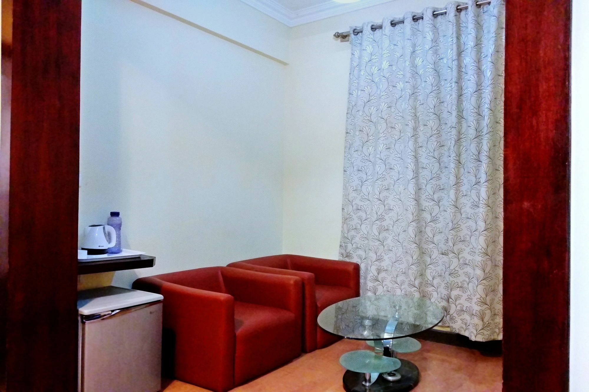 Oyo 10437 Hotel Hibiscus Inn Bangalore Luaran gambar