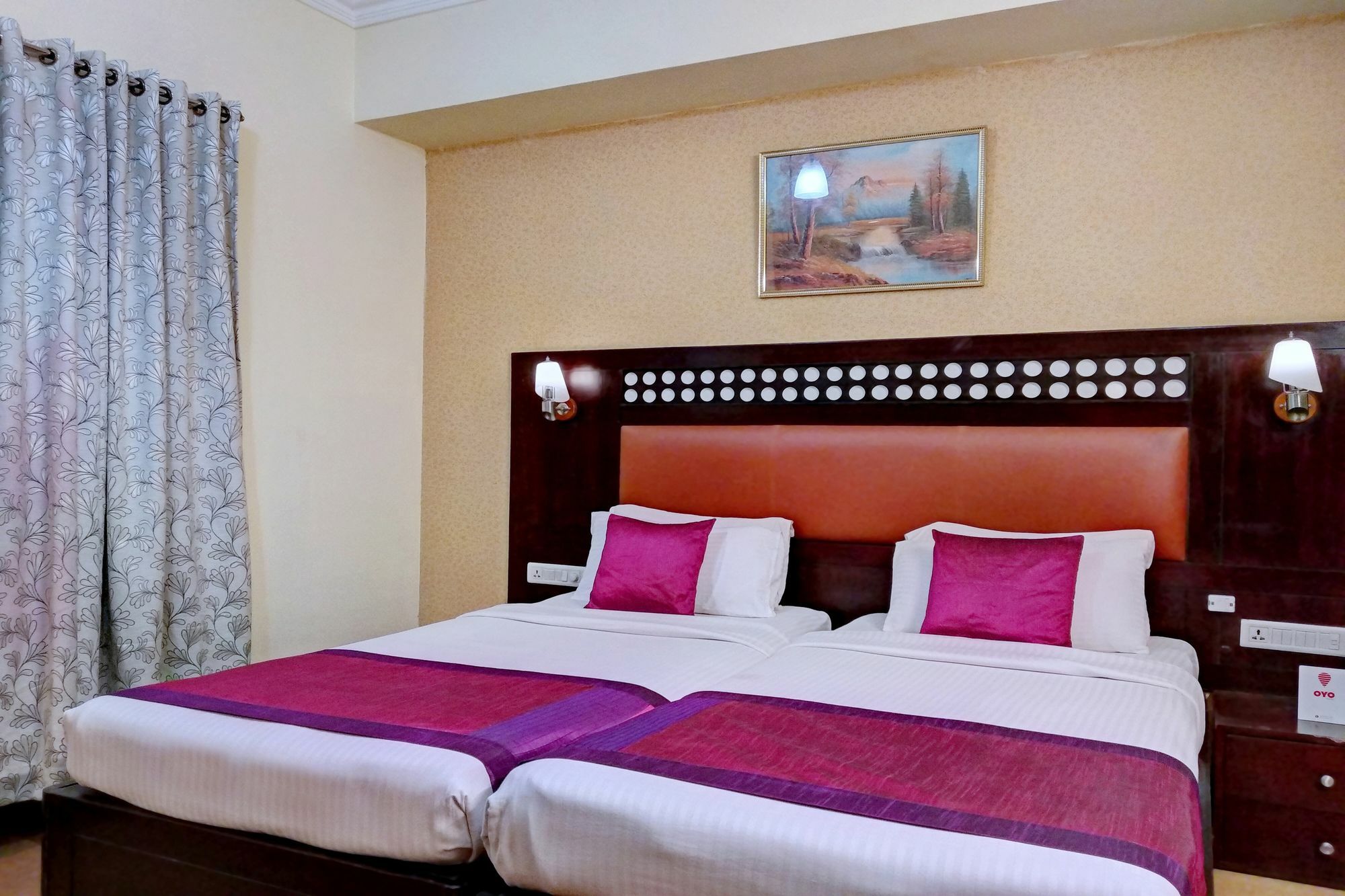 Oyo 10437 Hotel Hibiscus Inn Bangalore Luaran gambar